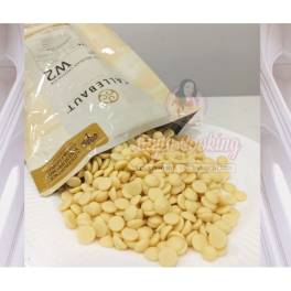 Ciocolata Fina Alba W2 - 2,5 KG - 28% - Callebaut® - Anyta Cooking